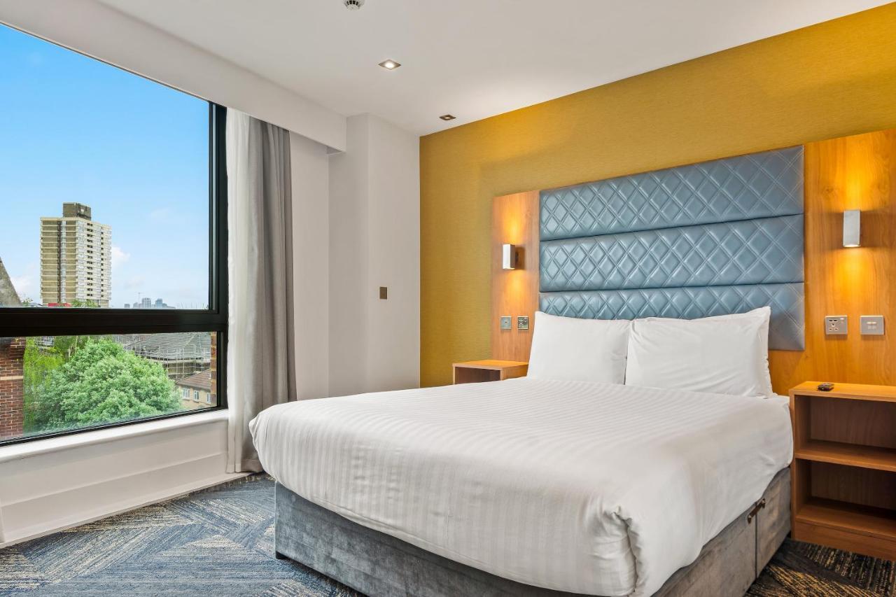 Roomzzz London Stratford Exterior foto
